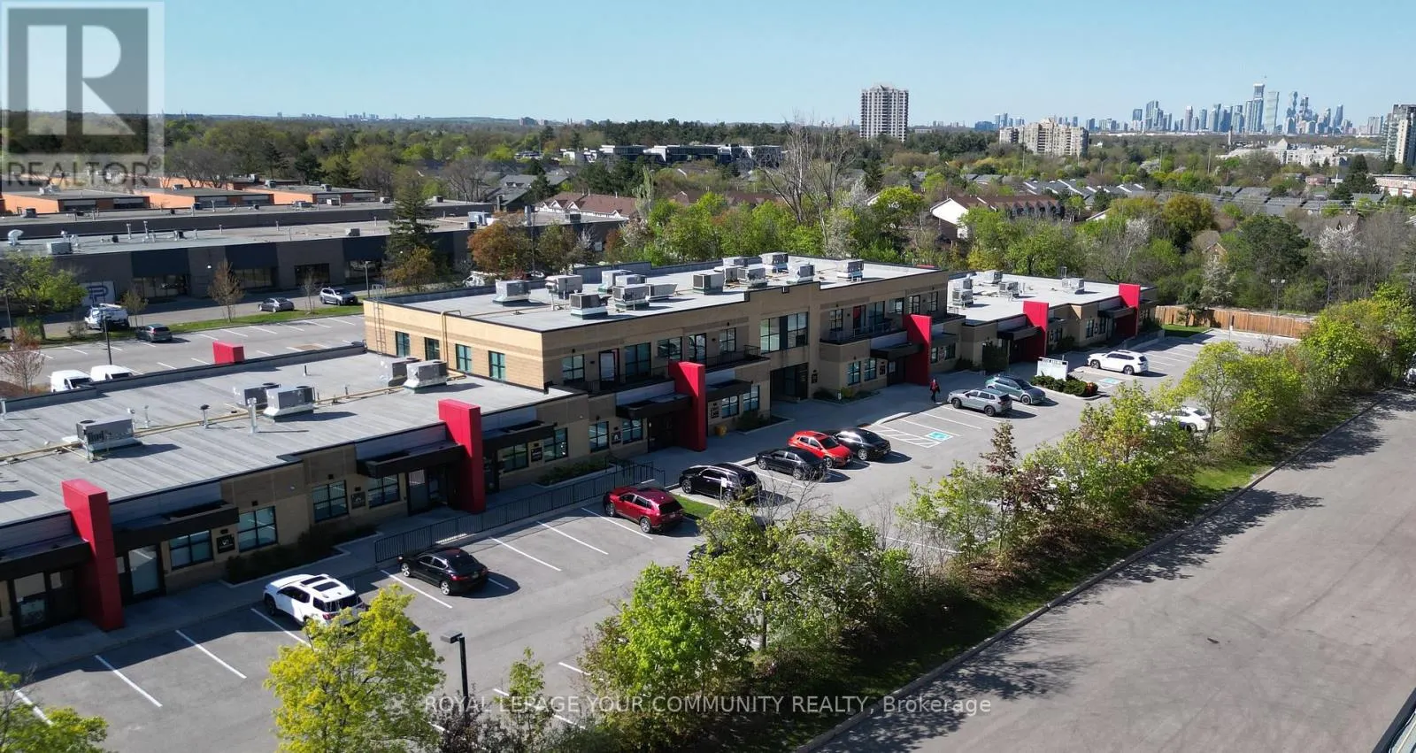 28 - 2155 DUNWIN DRIVE