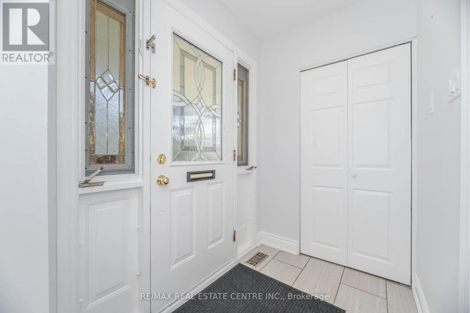 219 MILL STREET S
