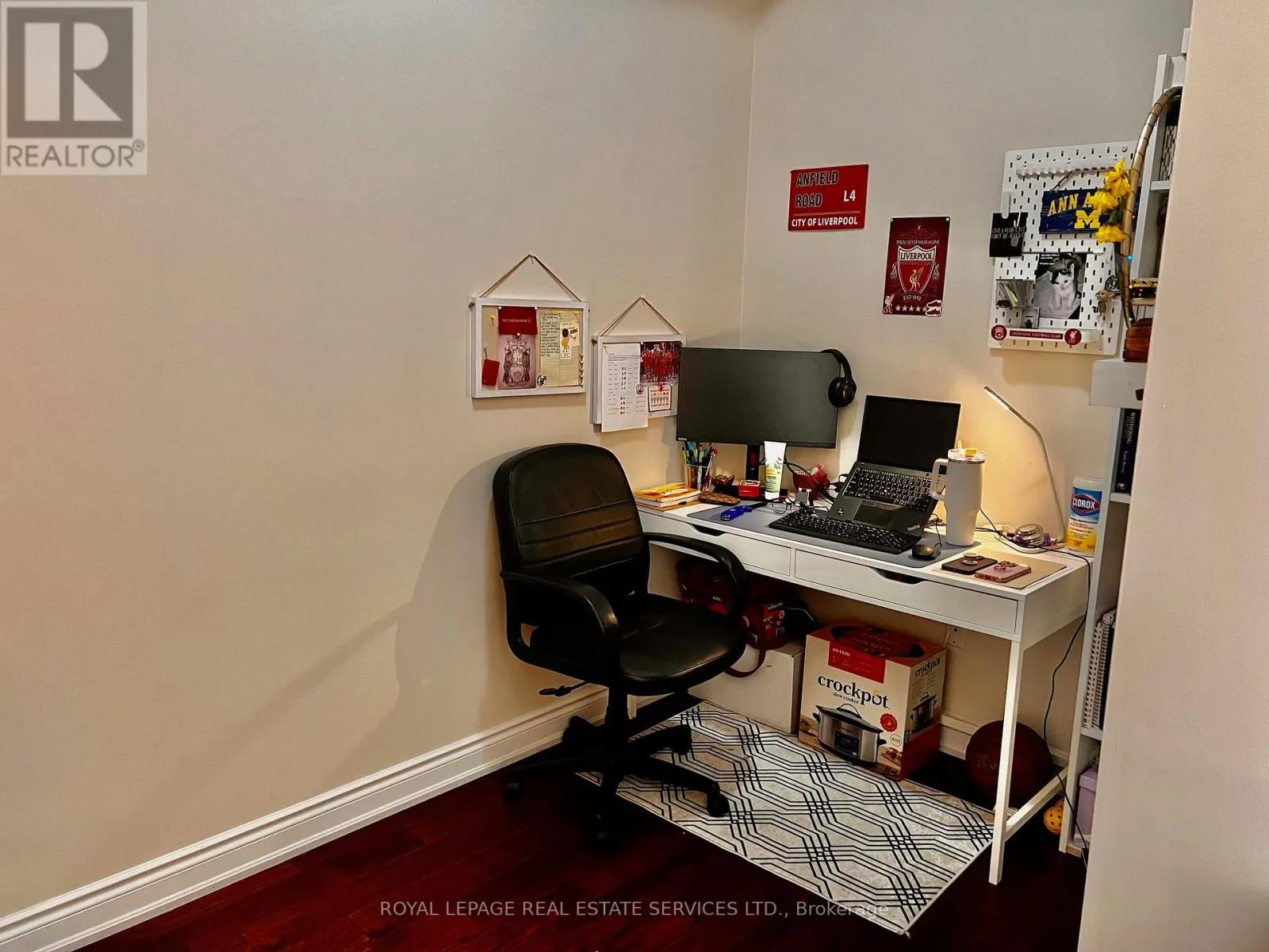 422 - 5010 CORPORATE DRIVE