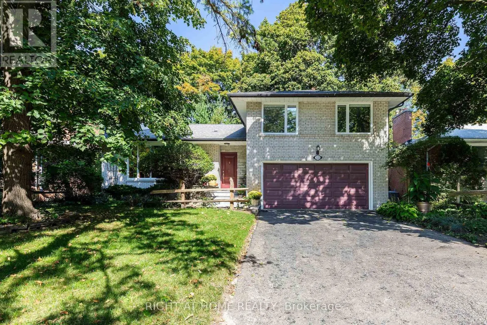 3325 ENNISKILLEN CIRCLE