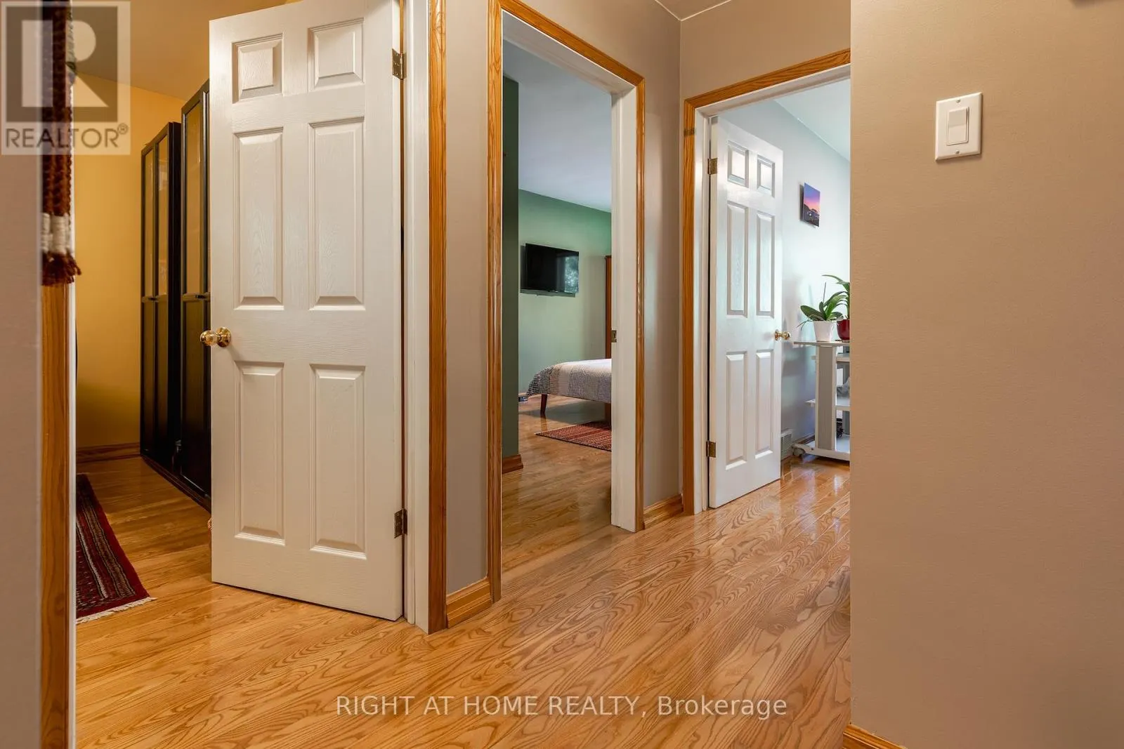 3325 ENNISKILLEN CIRCLE