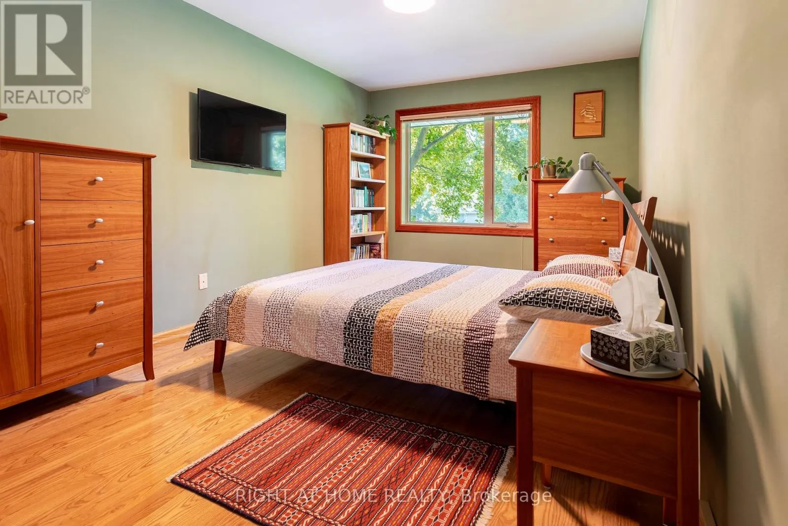 3325 ENNISKILLEN CIRCLE