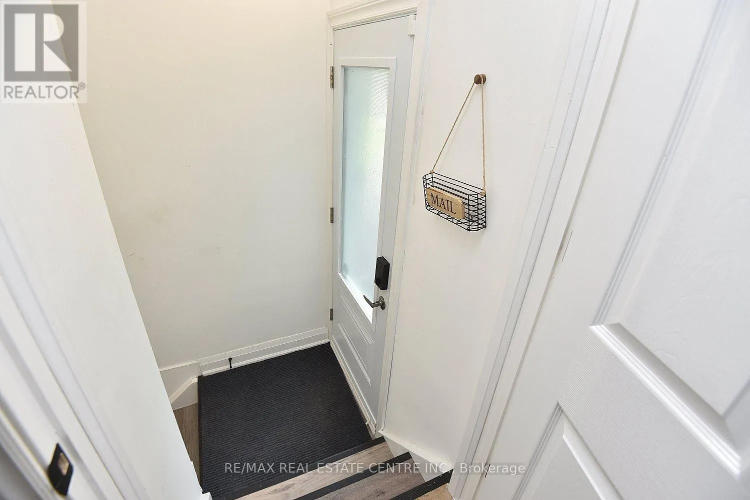405 ERINDALE DRIVE