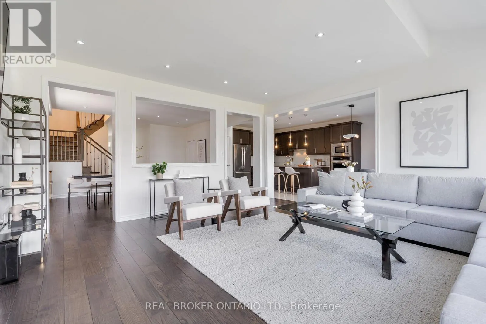4 MUGFORD CRESCENT