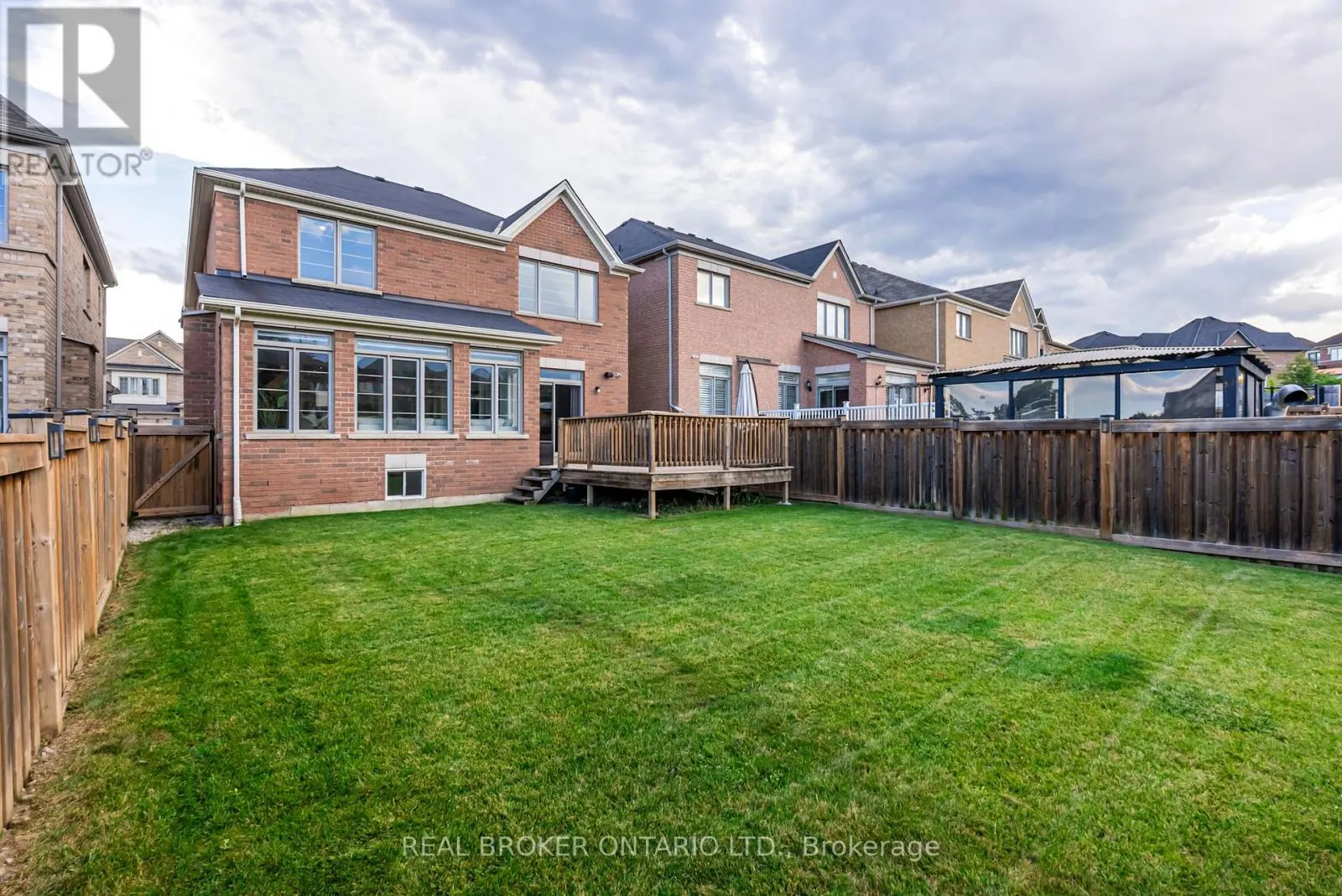 4 MUGFORD CRESCENT