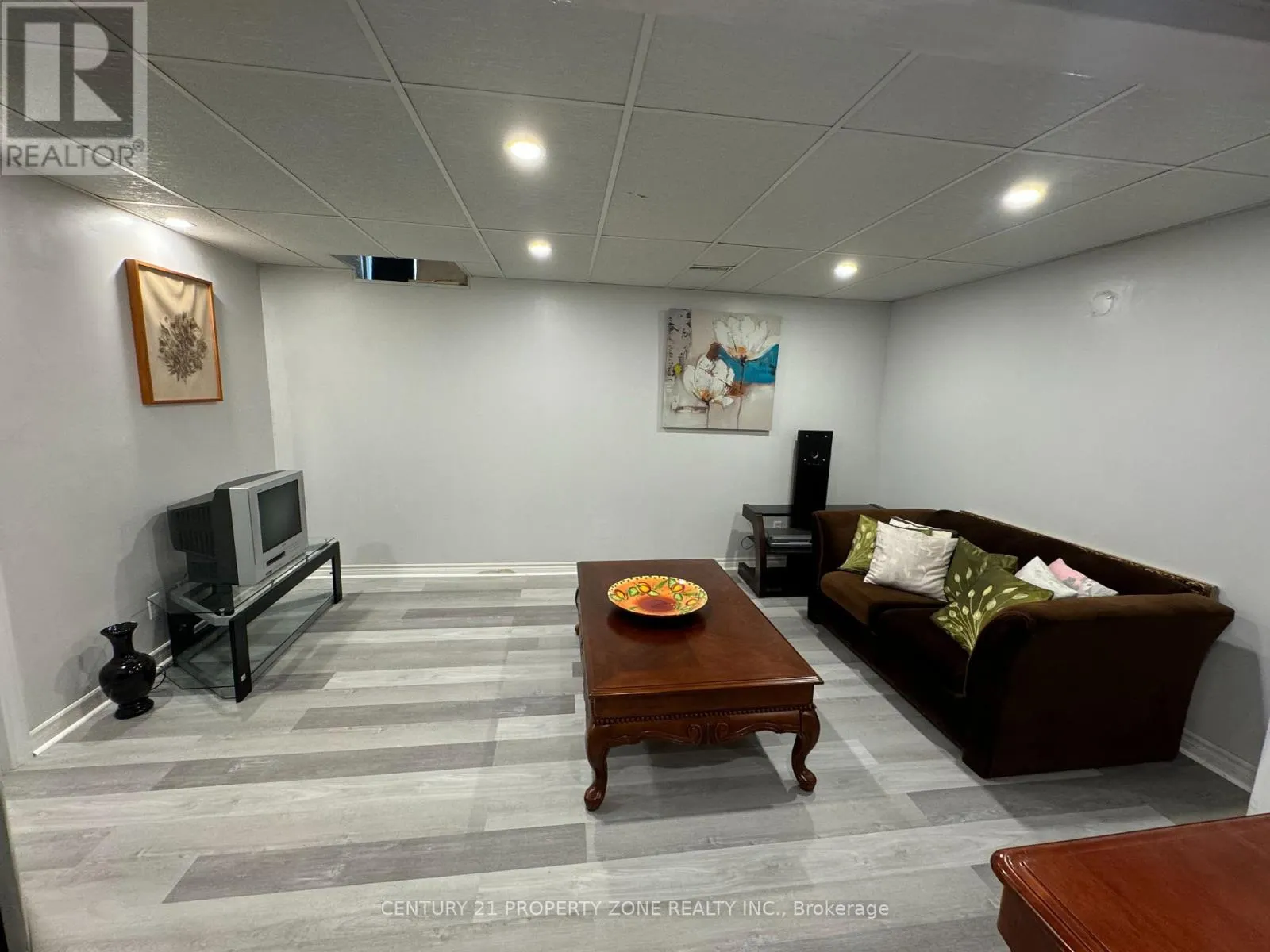 BASEMENT - 3200 OSBOURNE ROAD