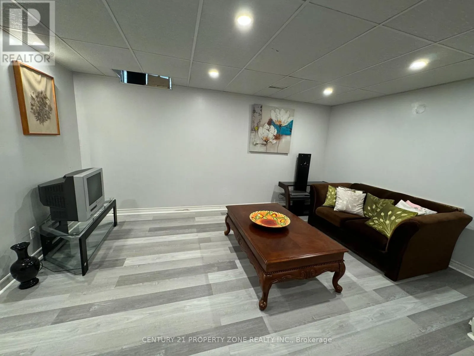 BASEMENT - 3200 OSBOURNE ROAD