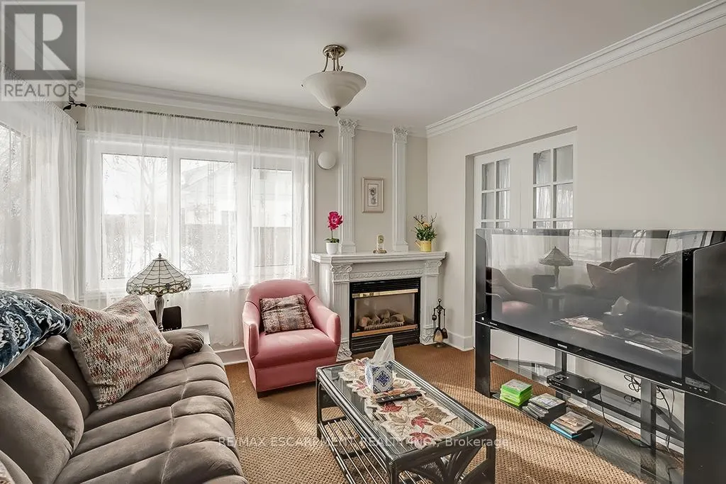 1415 LAKESHORE ROAD