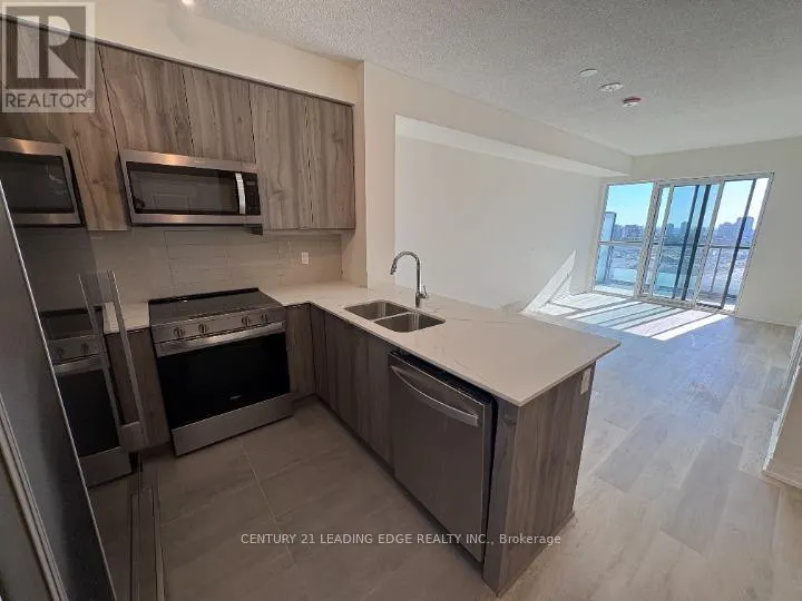1103 - 15 WATERGARDEN DRIVE