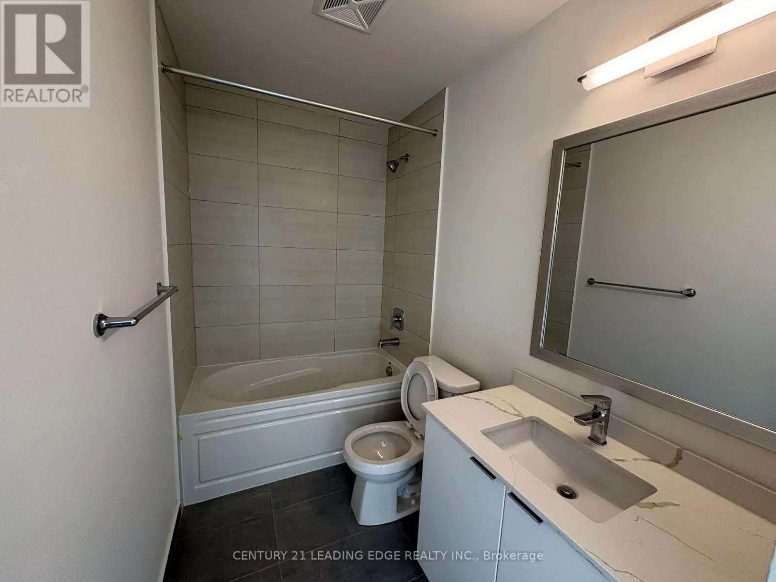1103 - 15 WATERGARDEN DRIVE