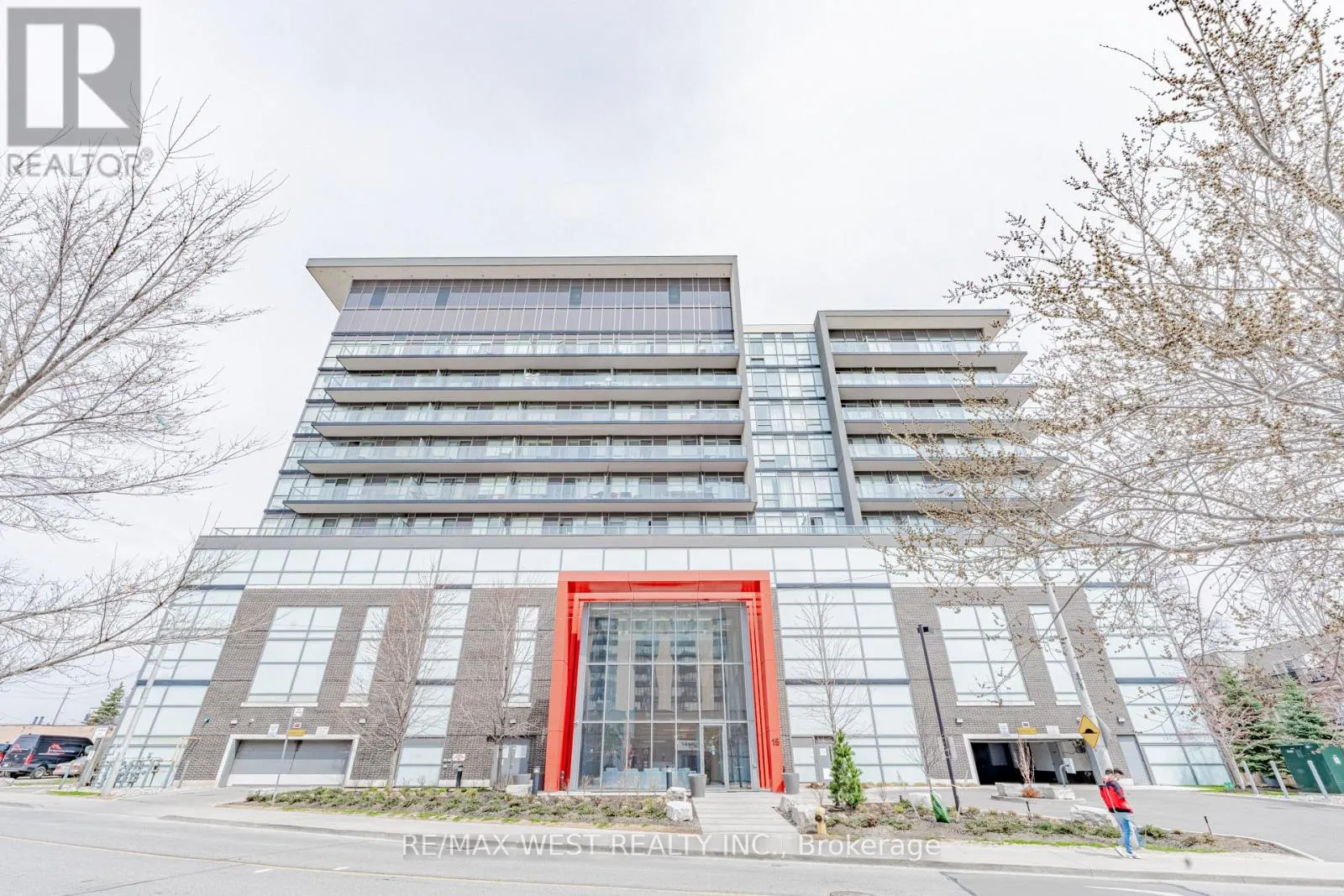 625 - 15 JAMES FINLAY WAY