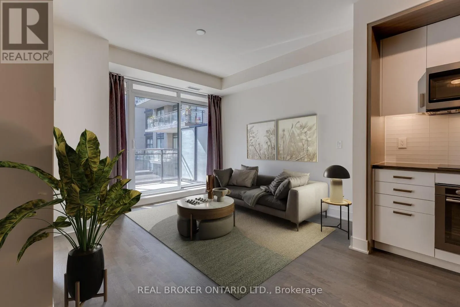 236 - 1575 LAKESHORE ROAD W