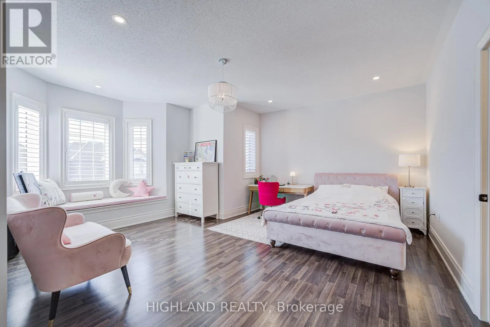 3185 MEADOW MARSH CRESCENT