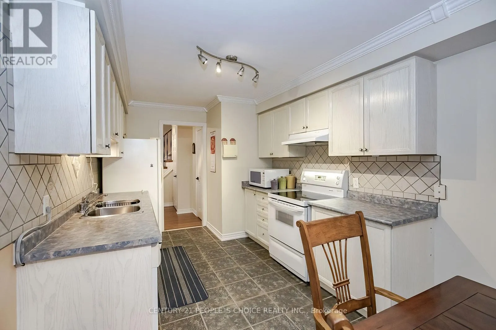 1 LAKE LOUISE DRIVE
