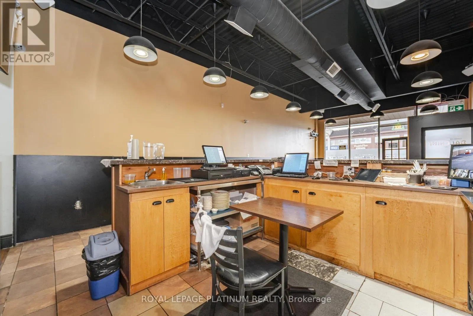 9 - 4525 EBENEZER ROAD