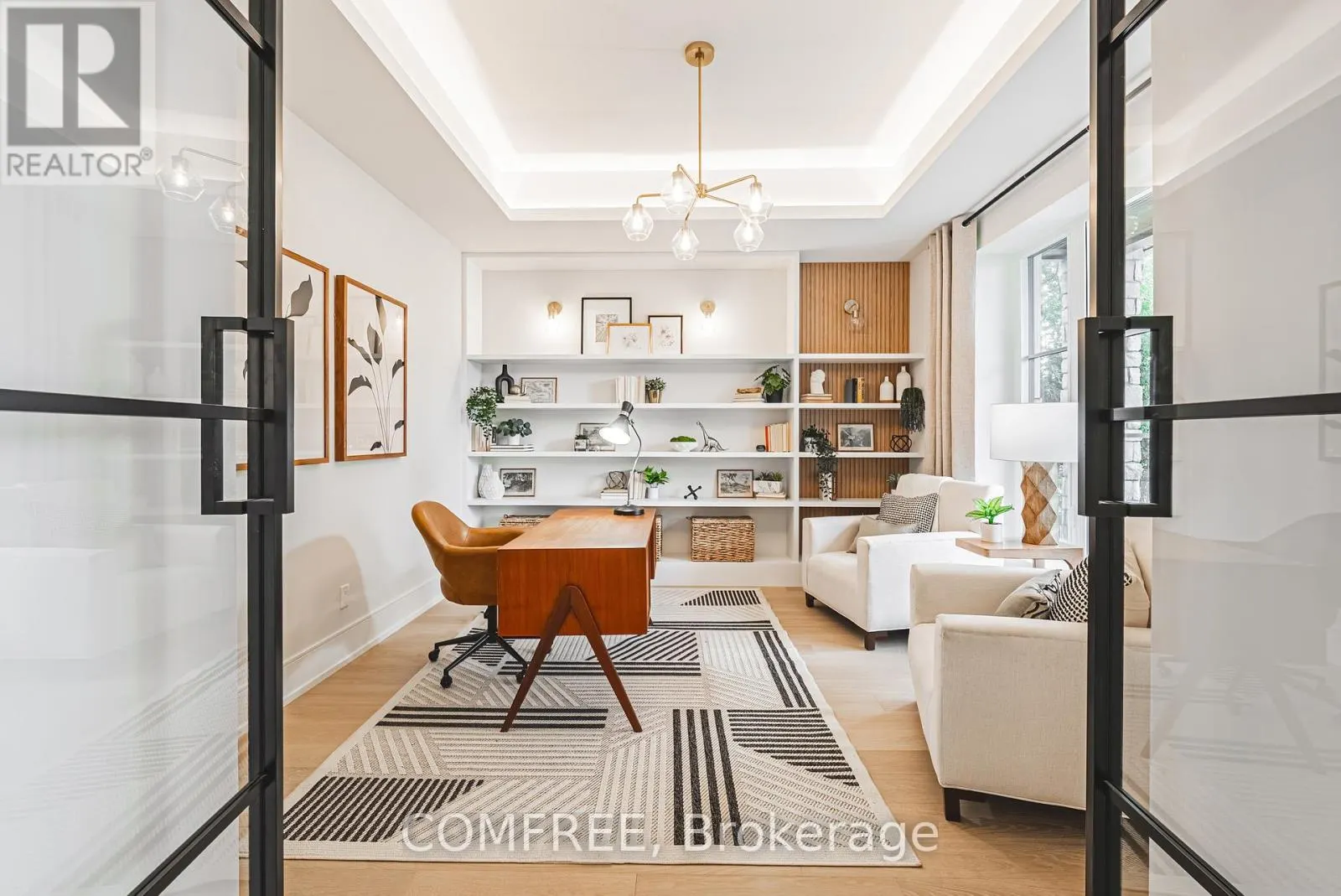 202 QUEEN STREET W