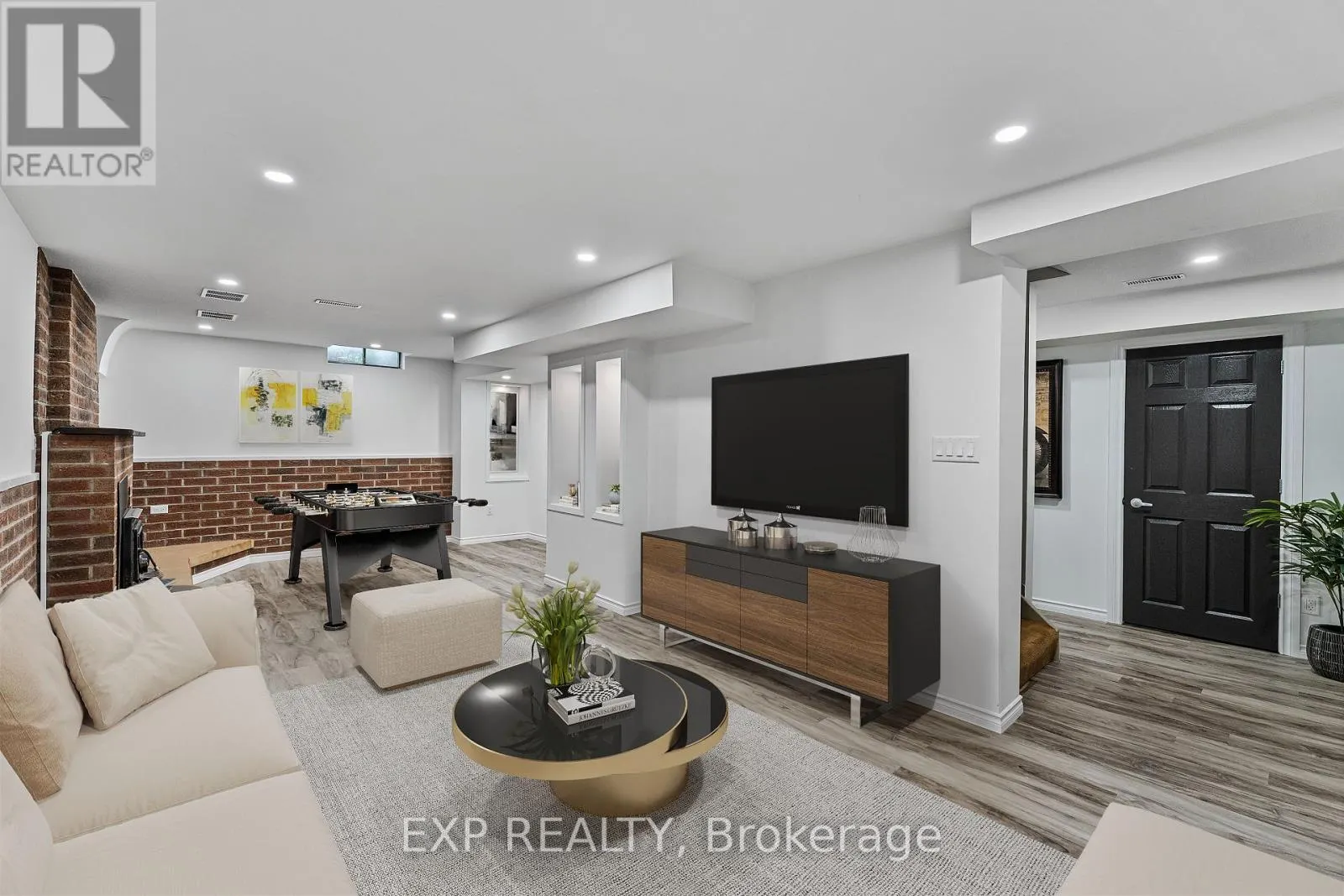 3 STILLWATER CRESCENT