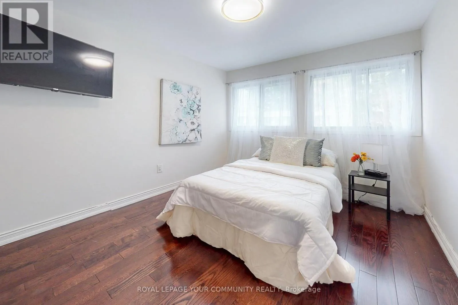 72 - 42 JOHN CABOT WAY