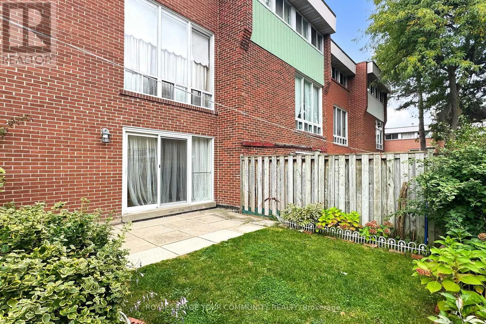 72 - 42 JOHN CABOT WAY