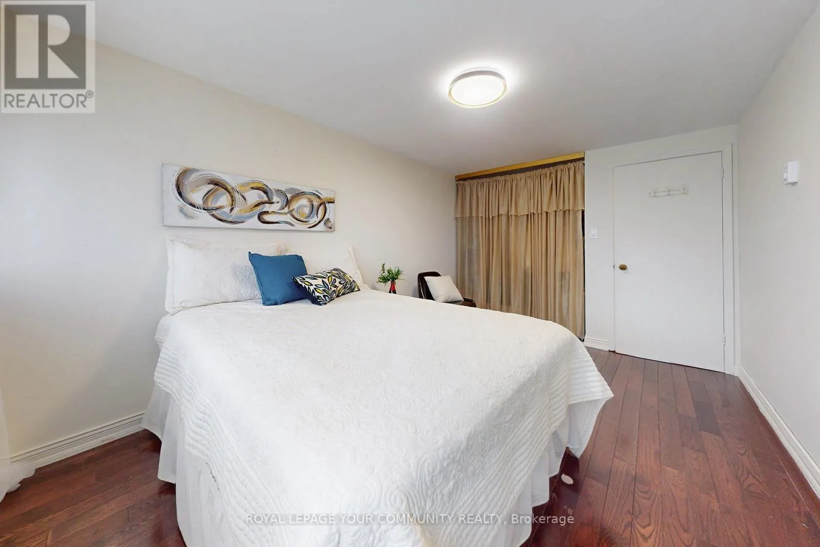 72 - 42 JOHN CABOT WAY