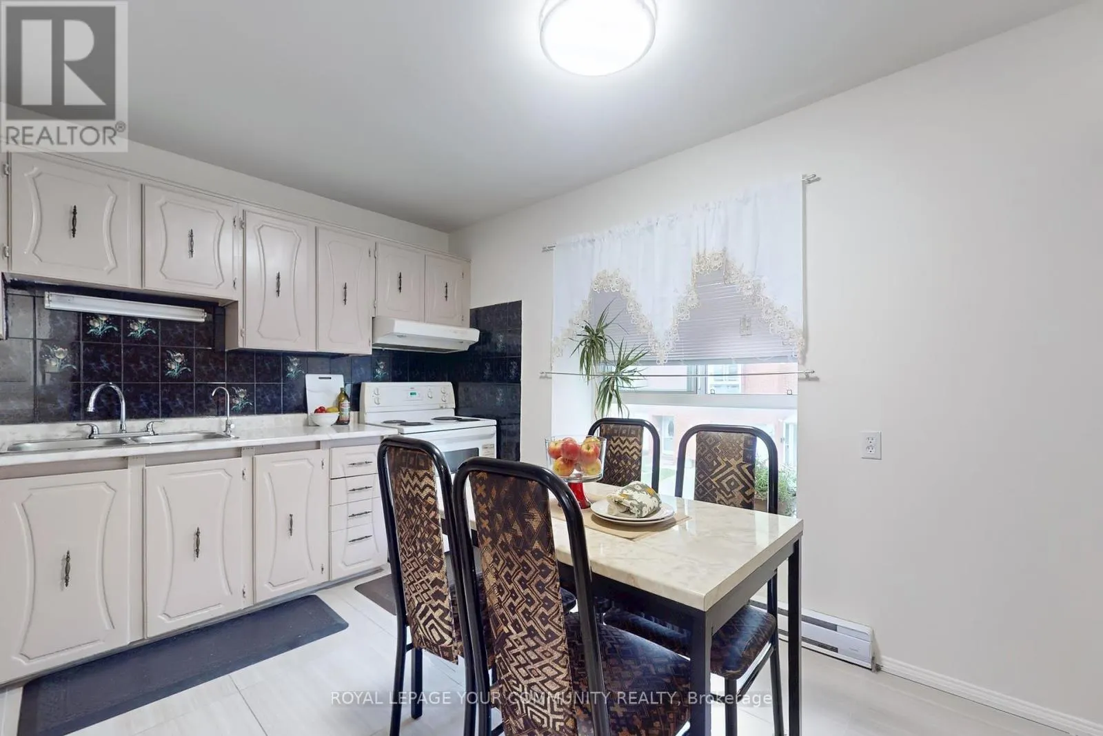 72 - 42 JOHN CABOT WAY