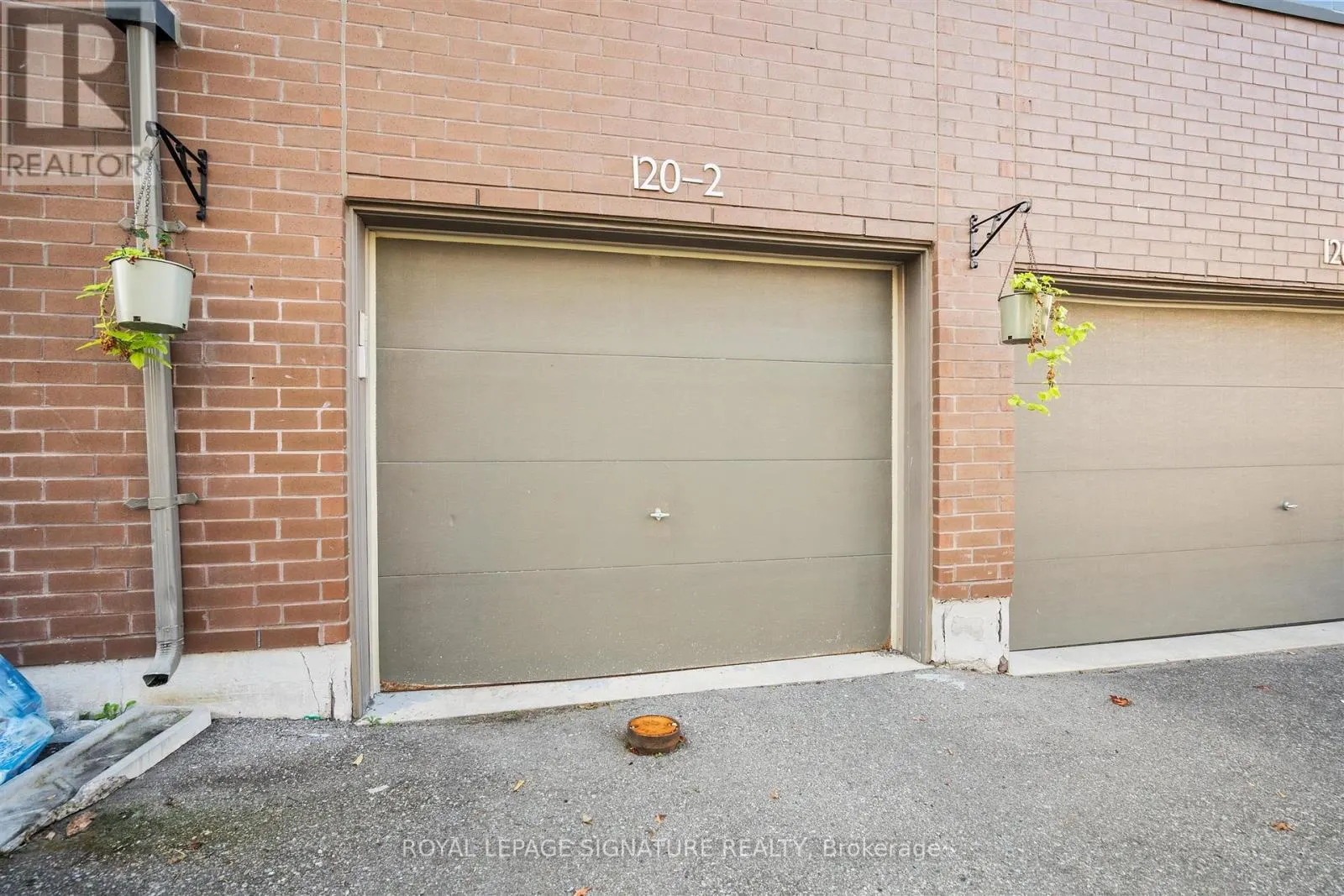 2 - 120 FREDERICK TISDALE DRIVE
