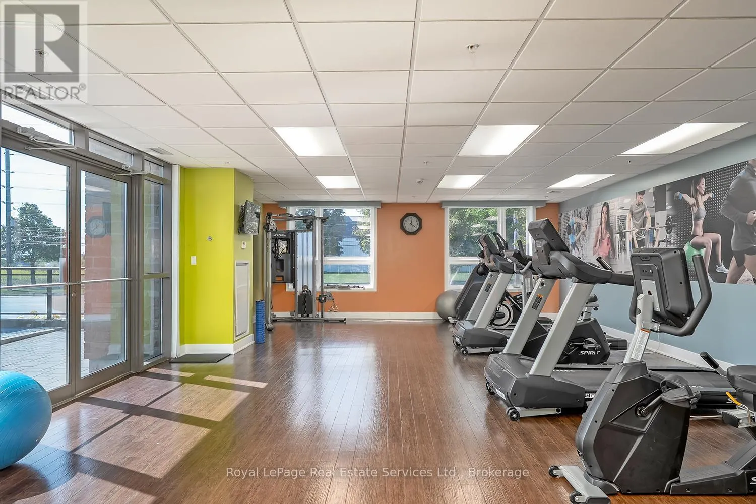405 - 5010 CORPORATE DRIVE, #405