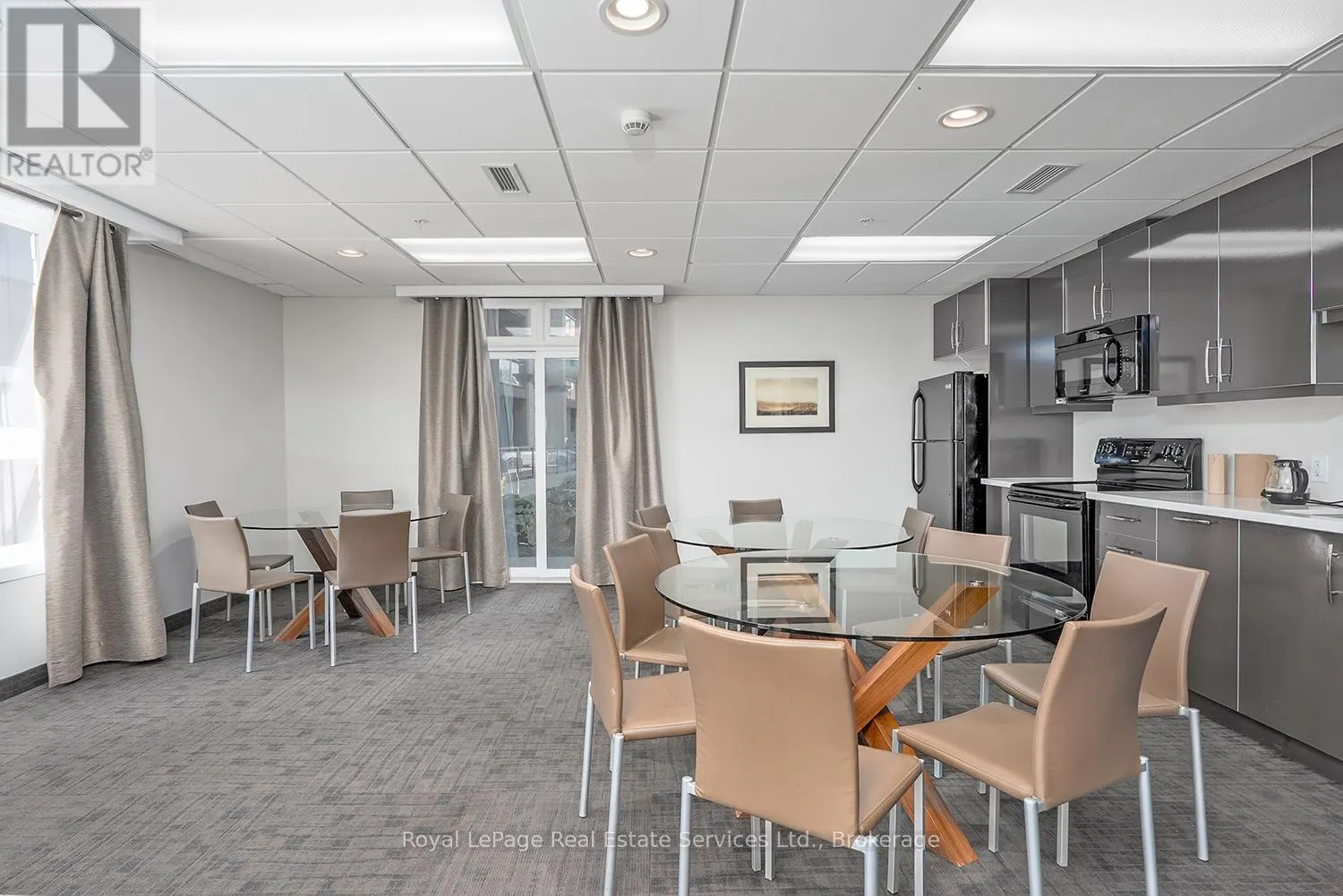 405 - 5010 CORPORATE DRIVE, #405