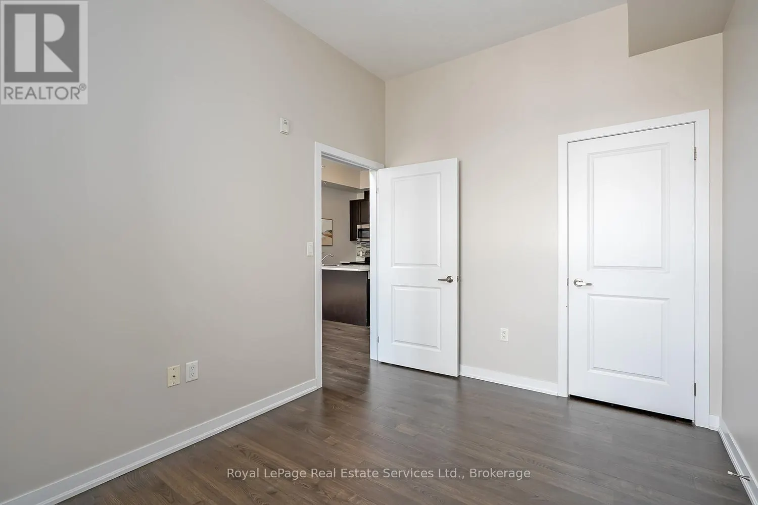 405 - 5010 CORPORATE DRIVE, #405