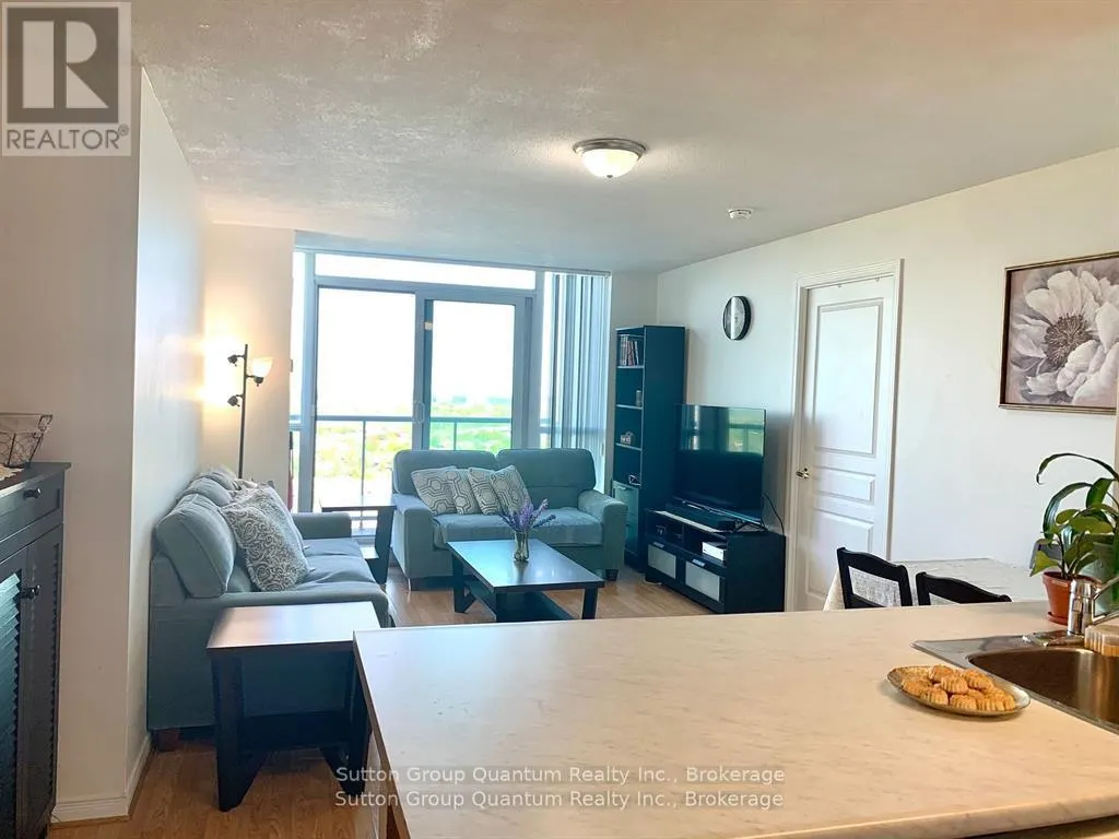 PH7 - 4879 KIMBERMOUNT AVENUE, #PH7