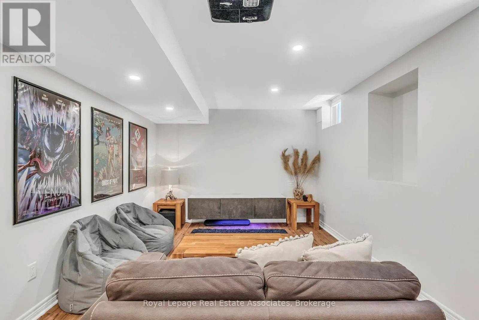273 DUSKYWING WAY