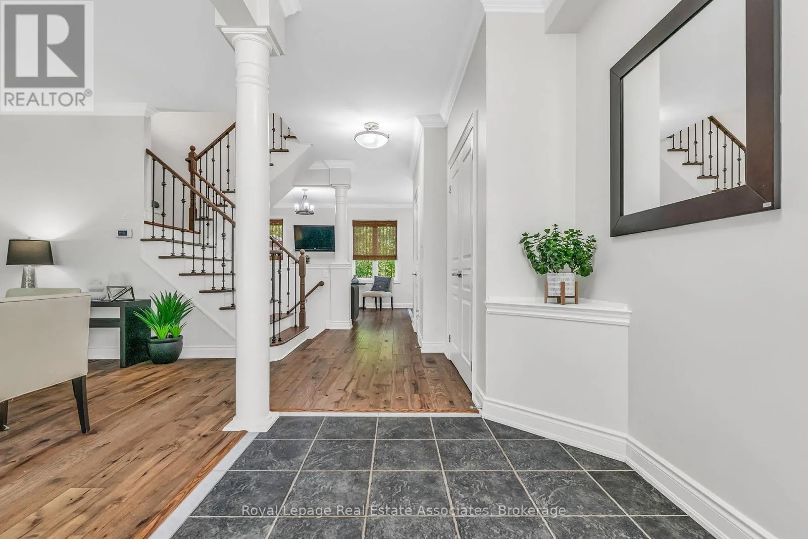 273 DUSKYWING WAY