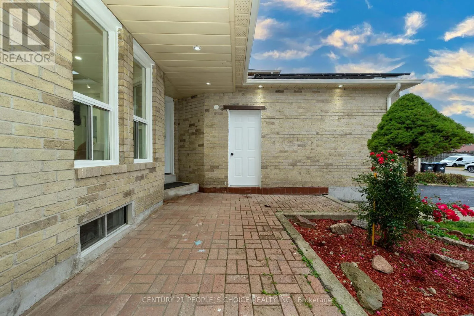 3242 CAMBOURNE CRESCENT