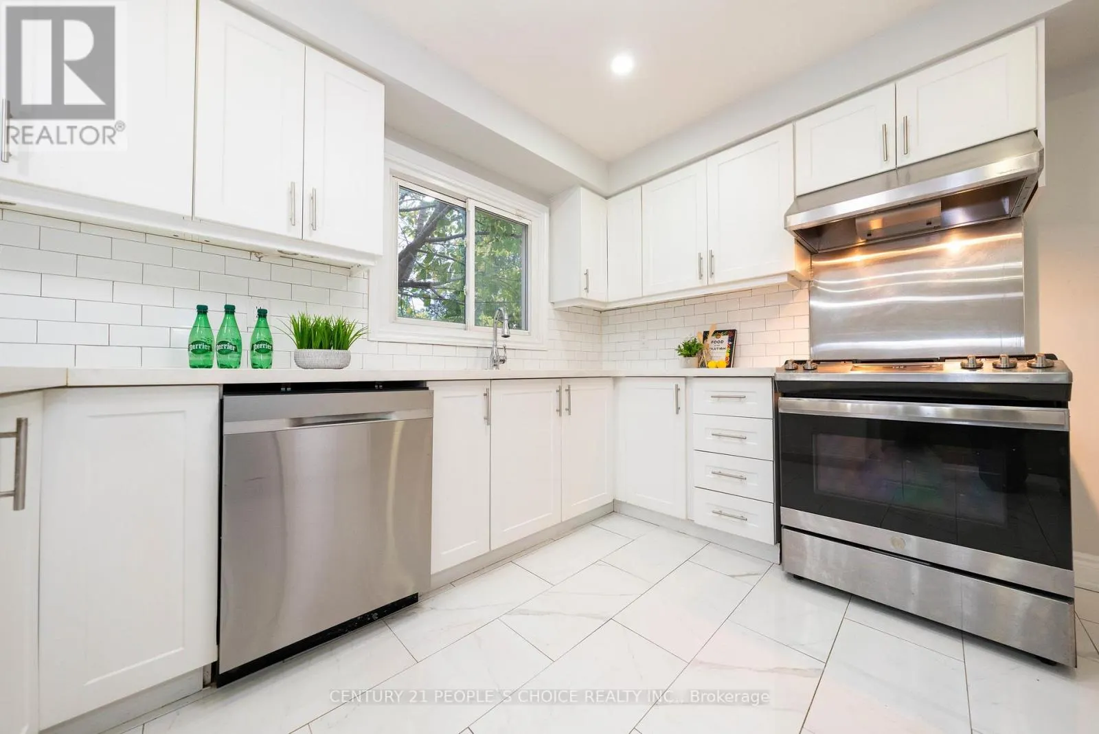 3242 CAMBOURNE CRESCENT