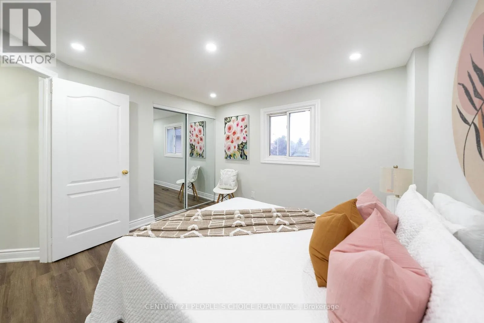 3242 CAMBOURNE CRESCENT