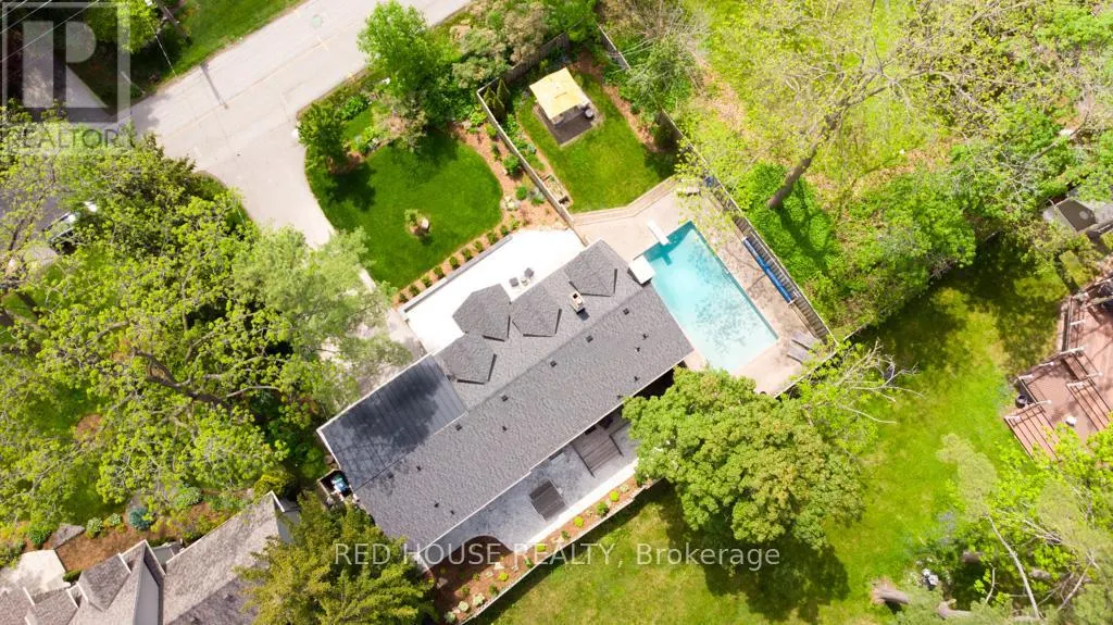 29 PINEWOOD TRAIL