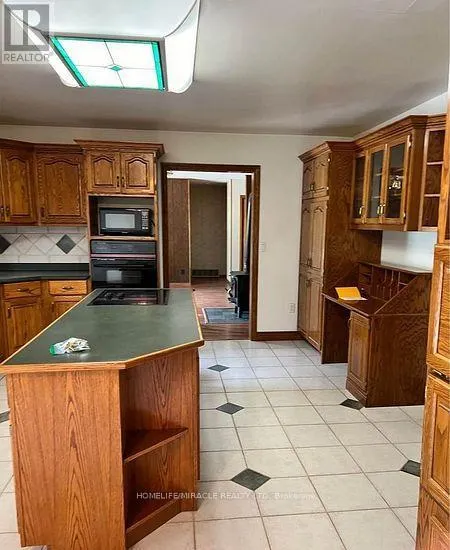 2216 OLDE BASE LINE ROAD