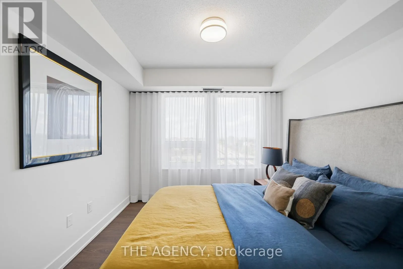 2104 - 10 EVA ROAD