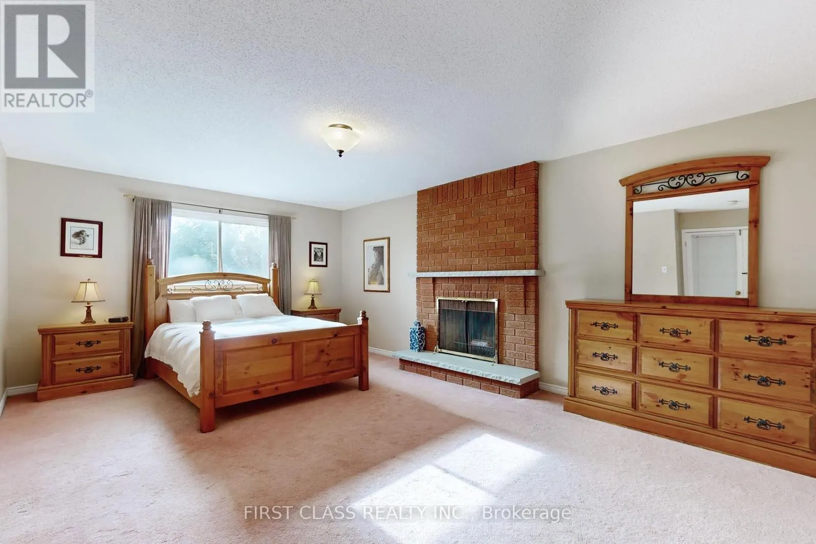7 KENPARK AVENUE