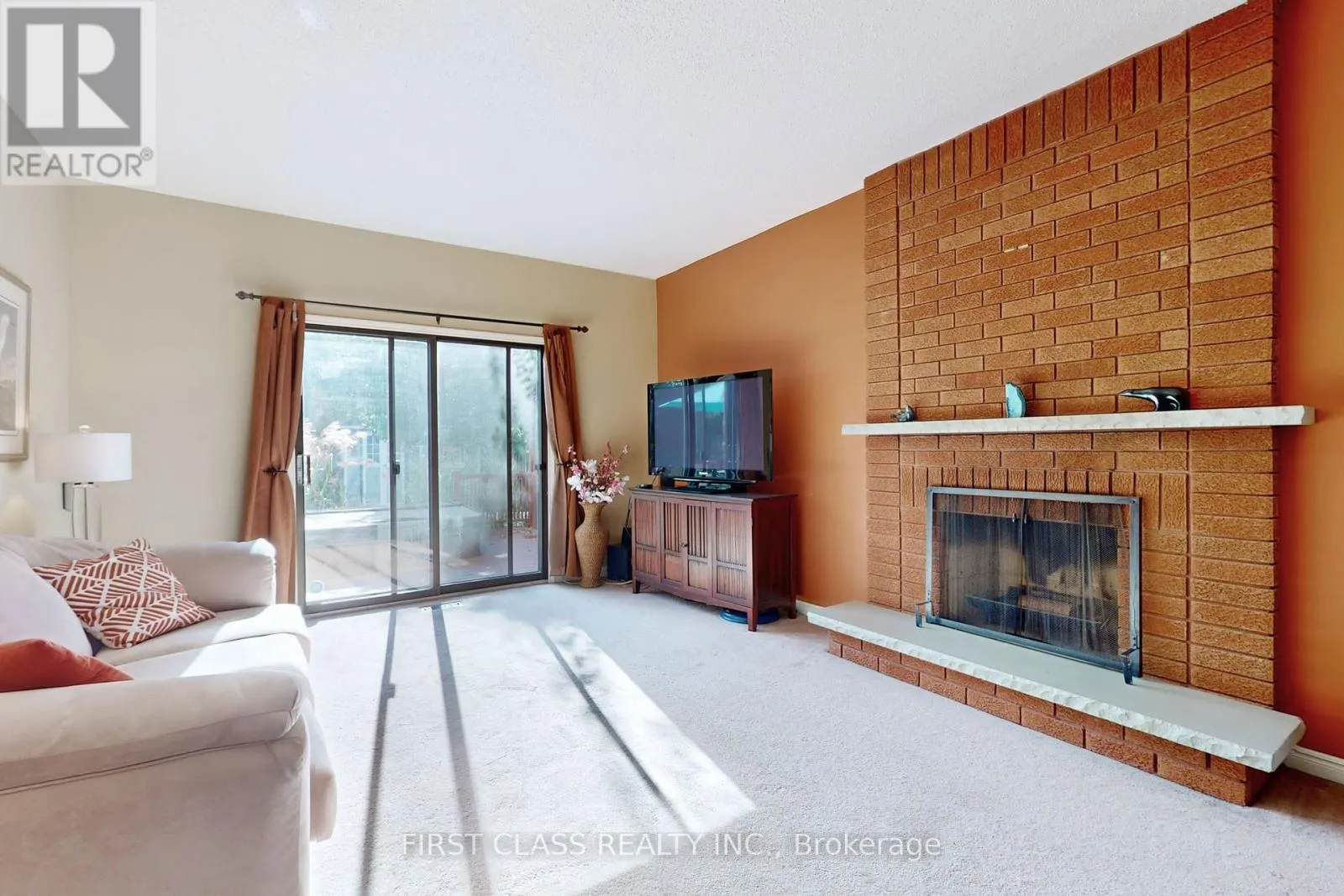 7 KENPARK AVENUE