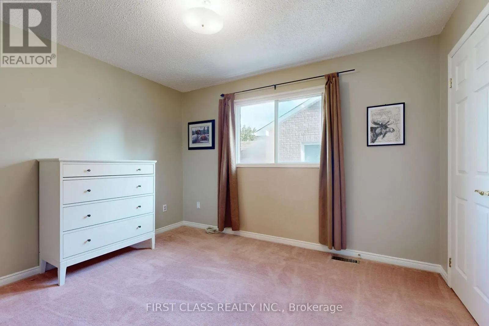 7 KENPARK AVENUE