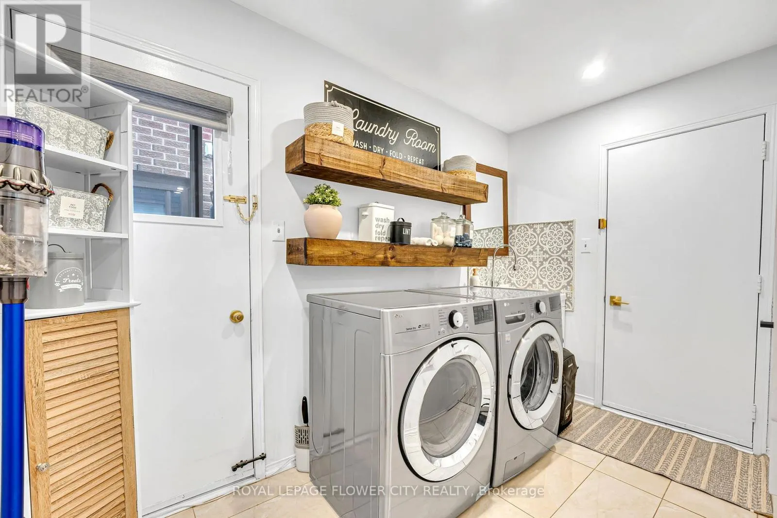 3278 WAXWING DRIVE