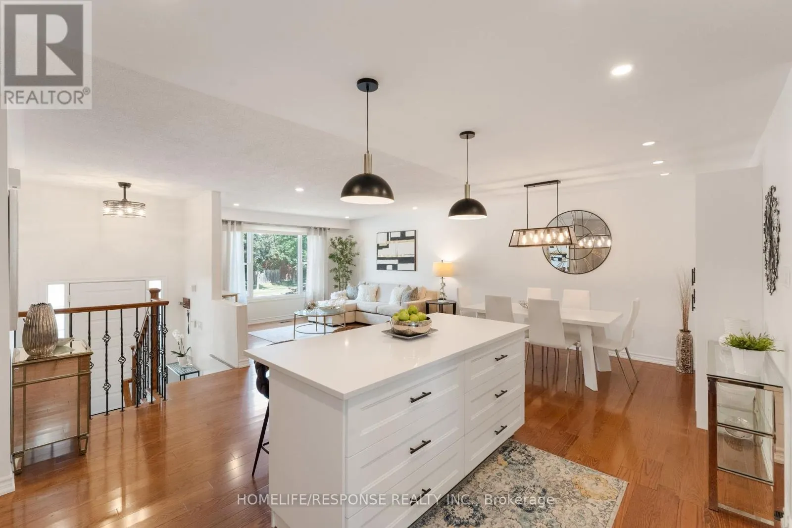 2112 SOUTH MILLWAY