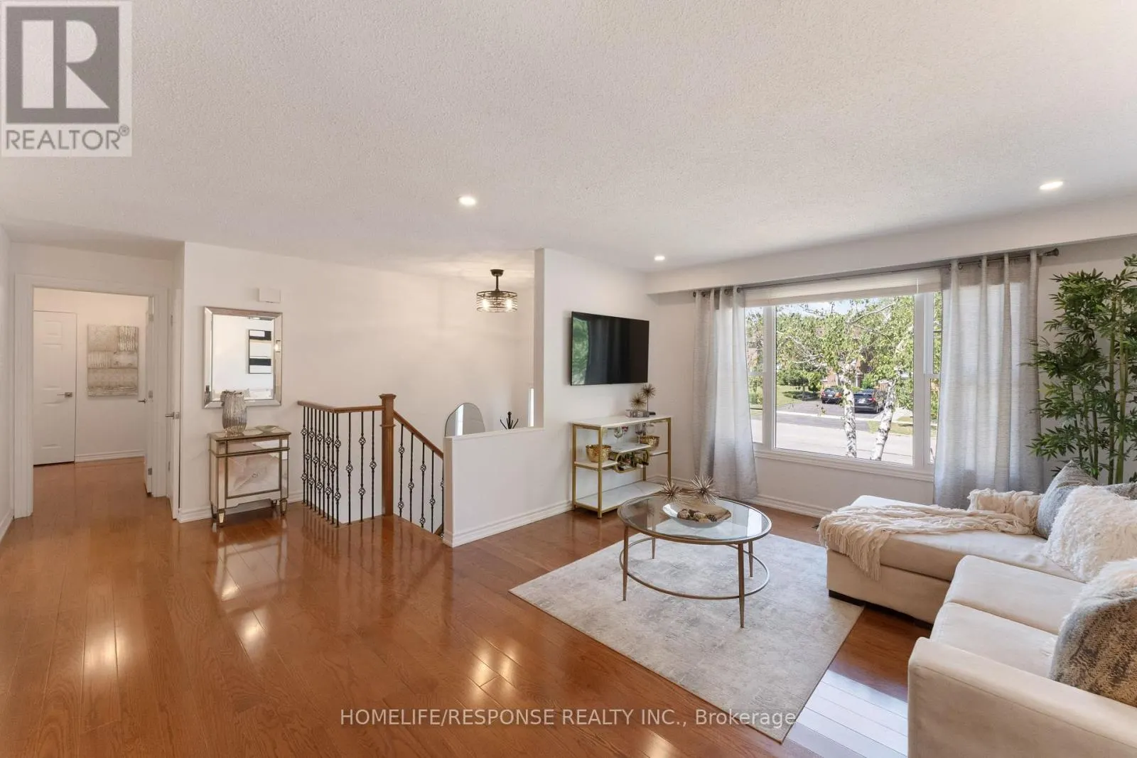 2112 SOUTH MILLWAY