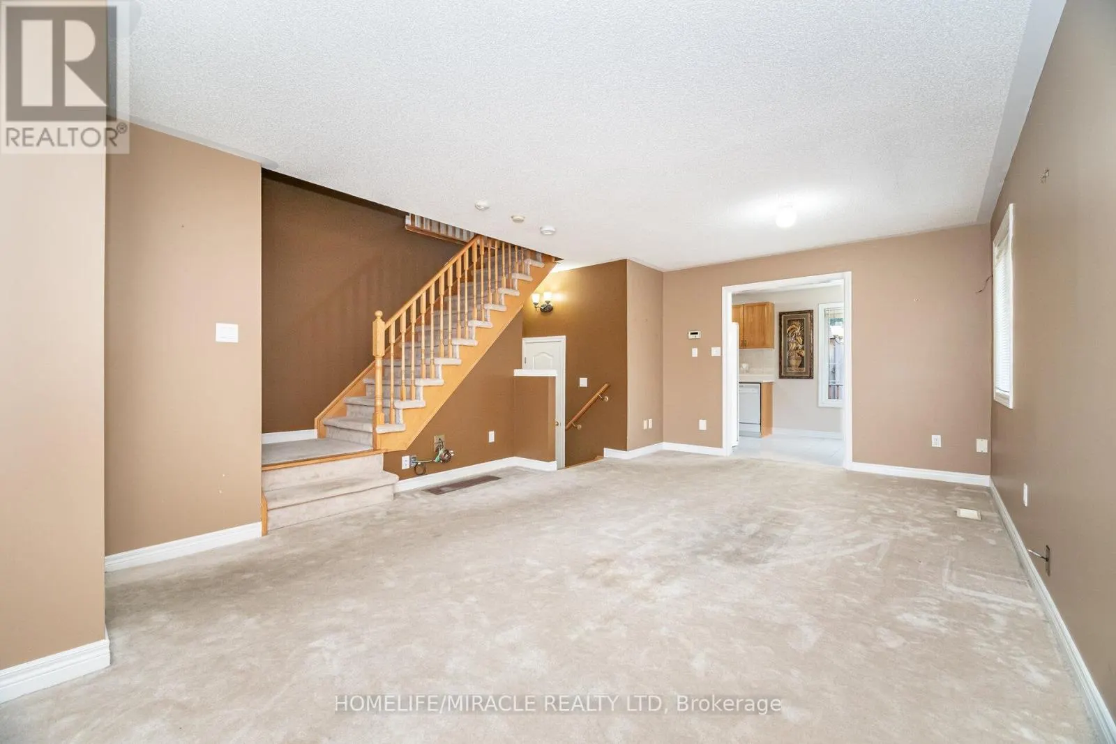 7064 WALWORTH COURT