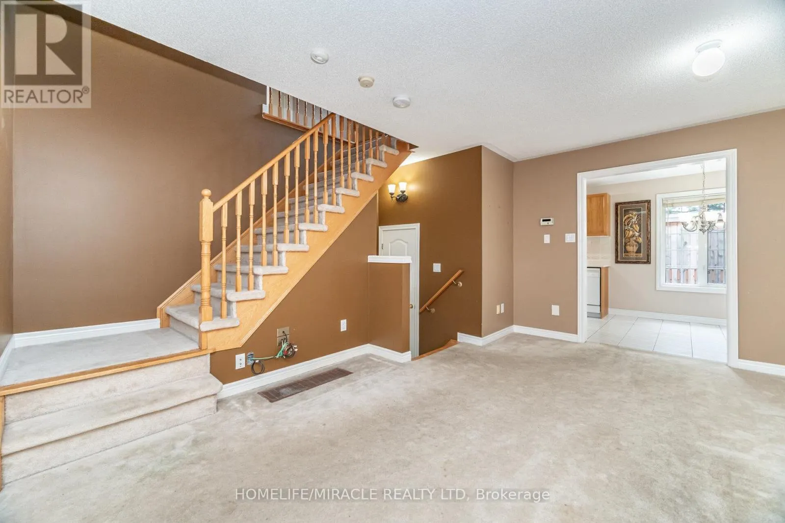7064 WALWORTH COURT