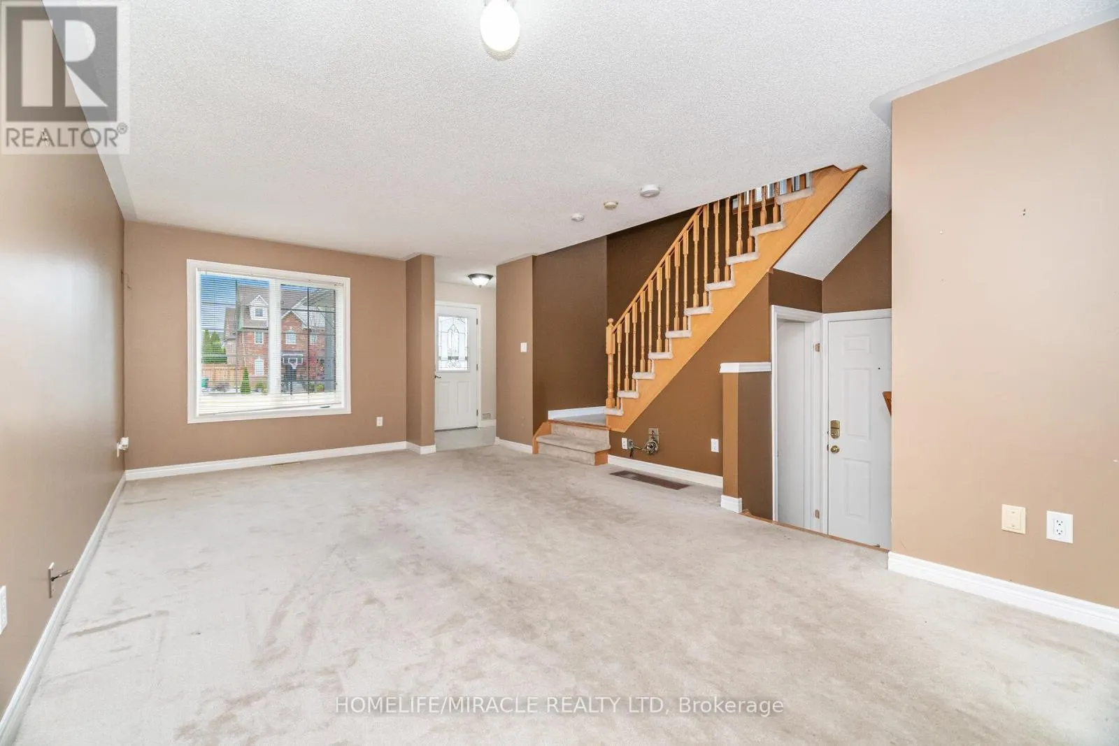 7064 WALWORTH COURT