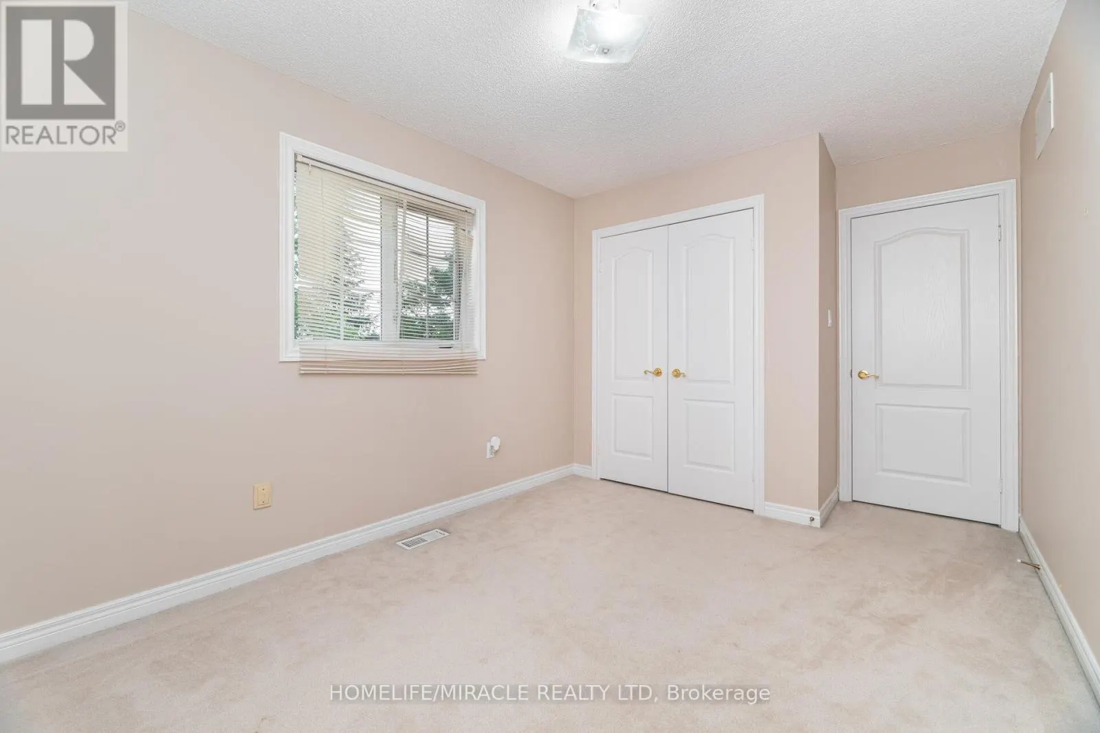 7064 WALWORTH COURT