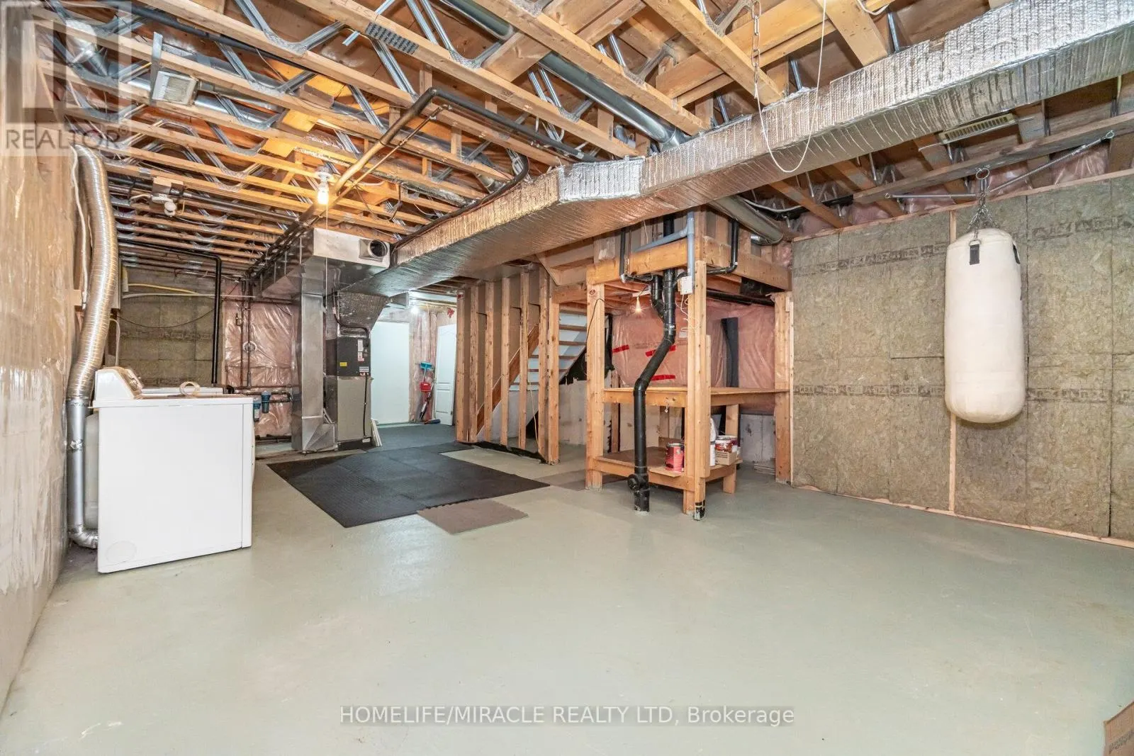 7064 WALWORTH COURT