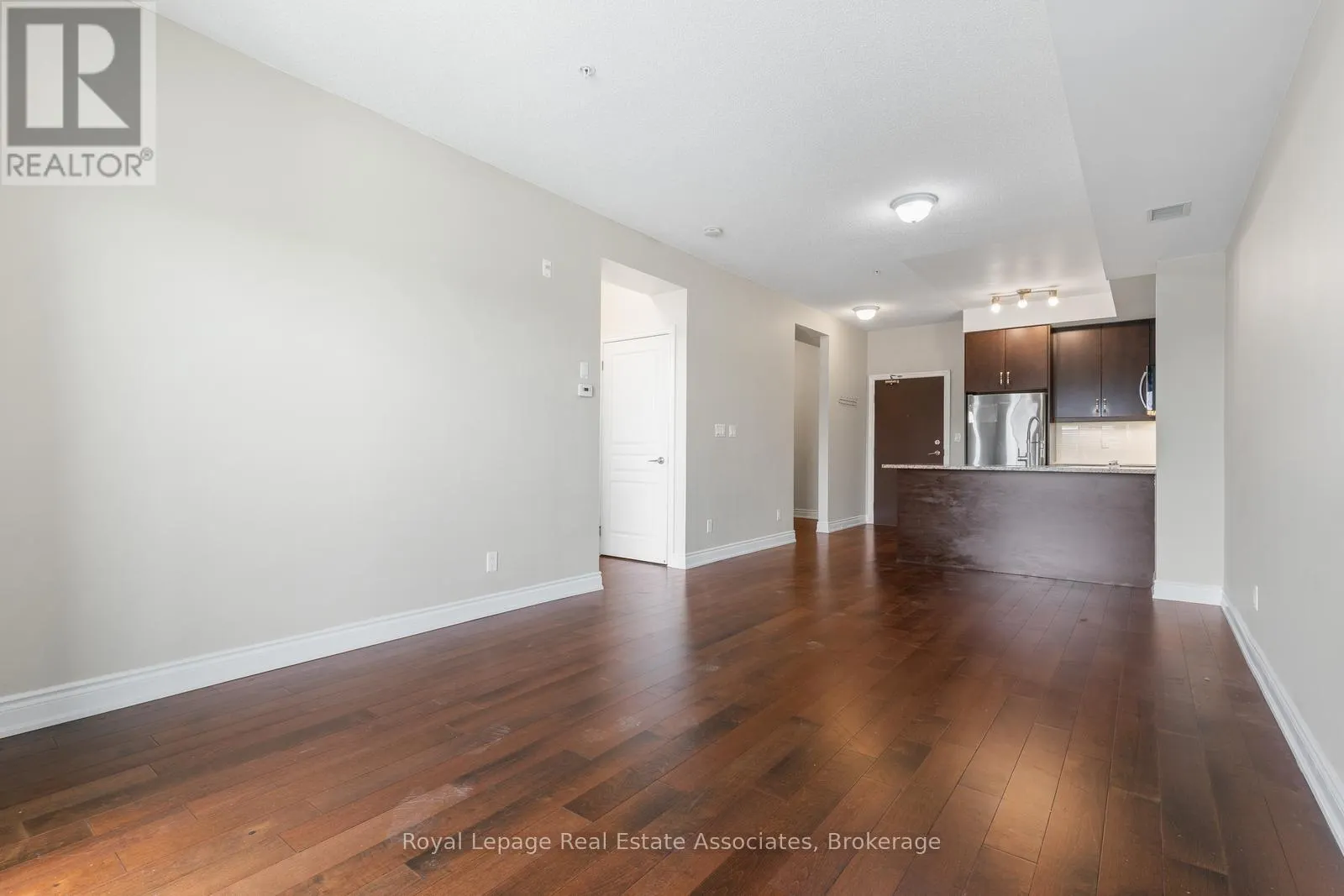 333 - 3170 ERIN MILLS PARKWAY